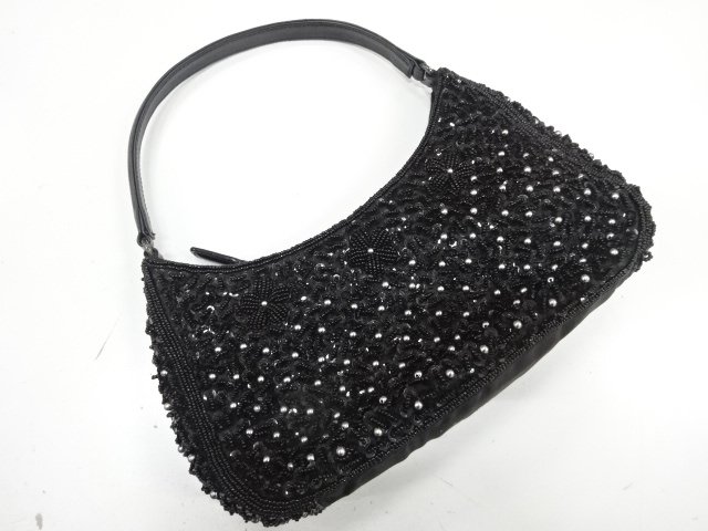 ビーズ　ハンドバッグ